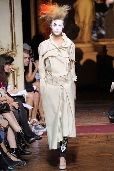 Look 20